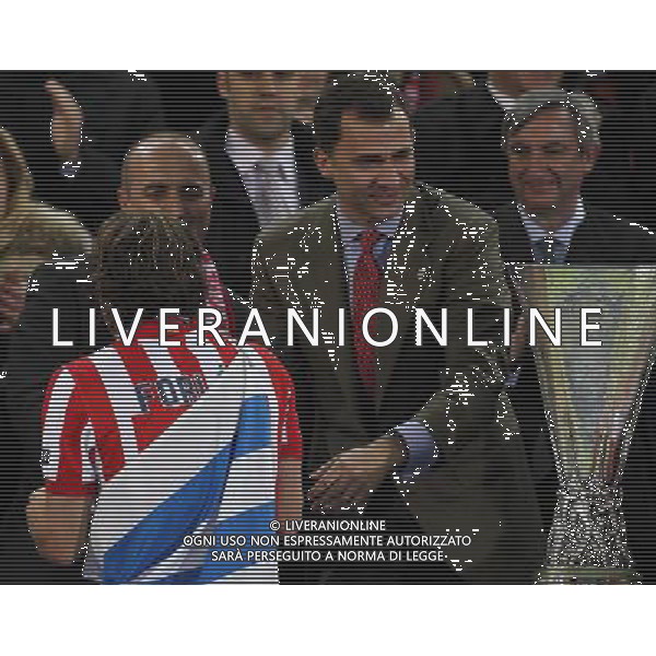 firo Fu§ball Fussball 12.05.2010 UEFA Cup Europa League Finale Atletico Madrid Athletico - FC Fulham 2:1 n.V nella foto diego forlan FINALE EUROPA LEAGUE ATLETICO MADRID - FULHAM CALCIO SPORT ph.firo/ALDO LIVERANI ONLY FOR ITALY