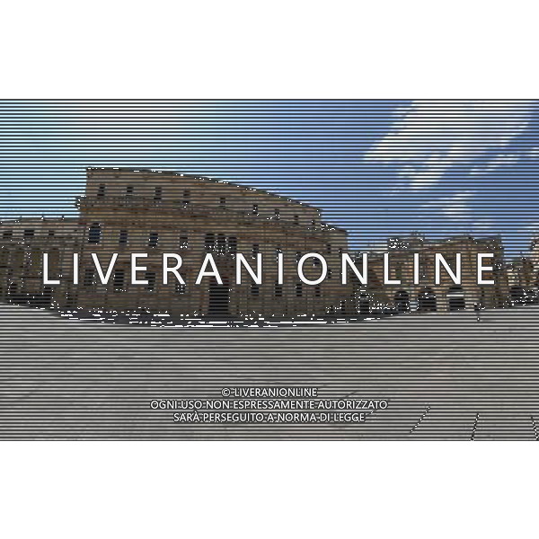 Cittˆ di Lecce Lecce - Maggio 2010 Nella Foto:Piazza Duomo /Ph.Vitez-Ag. Aldo Liverani