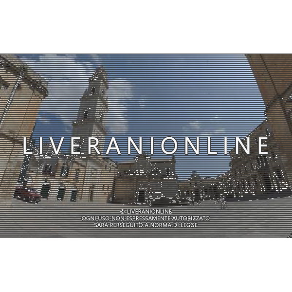 Cittˆ di Lecce Lecce - Maggio 2010 Nella Foto:Piazza Duomo /Ph.Vitez-Ag. Aldo Liverani