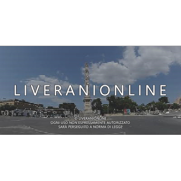 Cittˆ di Lecce Lecce - Maggio 2010 Nella Foto:Rotonda dell\'Obelisco /Ph.Vitez-Ag. Aldo Liverani