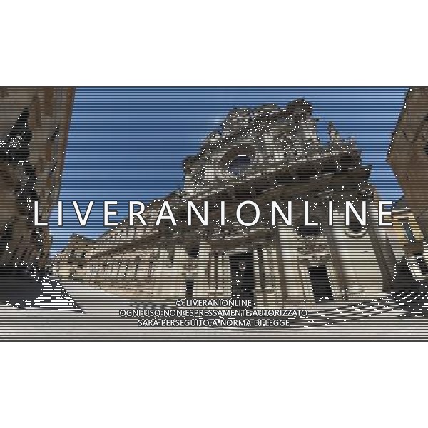 Cittˆ di Lecce Lecce - Maggio 2010 Nella Foto:chiesa di Santa Croce e Palazzo dei Celestini Sede della Provincia di Lecce /Ph.Vitez-Ag. Aldo Liverani