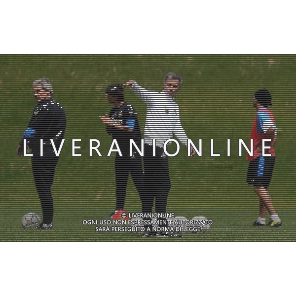 APPIANO GENTILE (CO) 18/5/2010 LA PINETINA, CENTRO SPORTIVO ANGELO MORATTI ALLENAMENTO DELL\'INTER F.C. IN VISTA DELLA FINALE DI CHAMPIONS LEAGUE DI MADRID NELLA FOTO JOSE\' MOURINHO FOTO ROMANO/AG ALDO LIVERANI
