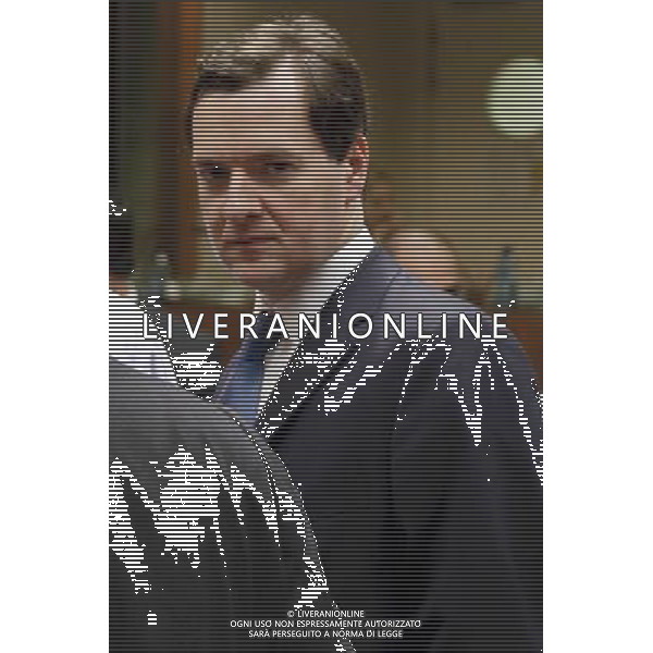 Britain\'s new finance minister George Osborne (R) during finance ministers meeting at the European Council in Brussels, Belgium on 2010-05-18 © by Wiktor Dabkowski ©Photoshot/Agenzia Aldo Liverani Sas - ITALY ONLY - MEETING DEI MINISTRI DELLE FINANZE DELL\'EUROZONA AL CONSIGLIO EUROPEO A BRUXELLES IN BELGIO