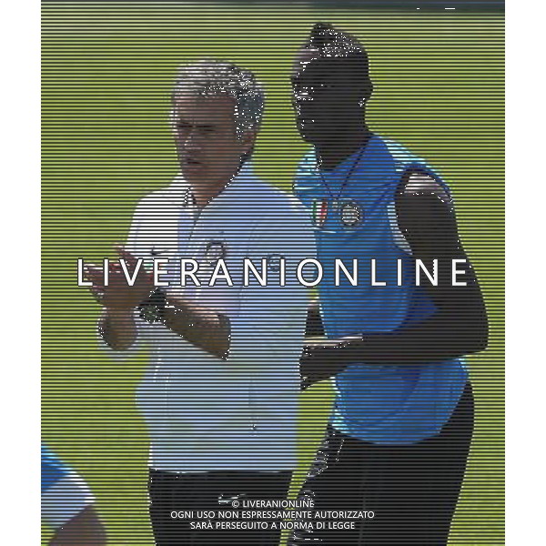 Champions League 2009/2010 Finale Madrid (Santiago Bernabeu) - 21.05.2010 FC Bayern Monaco- FC Inter Conferenza e Allenamenti FC Bayern Monaco e FC Inter Nella Foto:MOURINHO JOSE\'-BALOTELLI MARIO /Ph.Vitez-Ag. Aldo Liverani