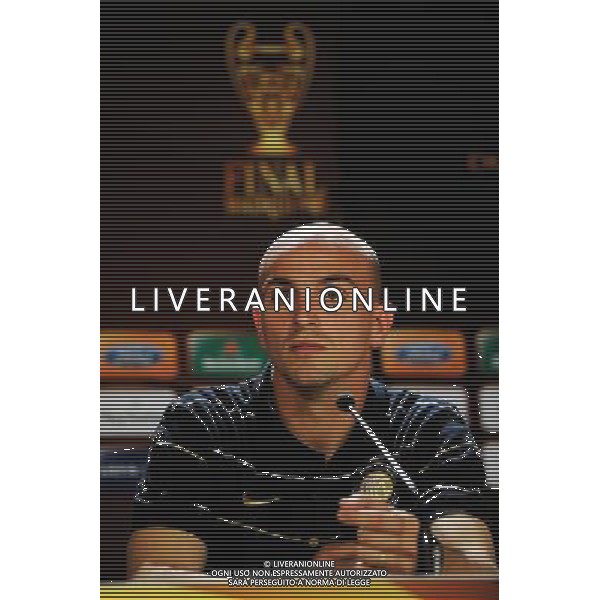 MADRID, SPAIN - MAY 21: In the handout image provided by UEFA, Esteban Cambiasso looks on during the Inter Milan Press Conference prior to the UEFA Champions League Final match versus Bayern Munich at the Estadio Santiago Bernabeu on May 21, 2010 in Madrid, Spain. (Photo by UEFA/UEFA) /Agenzia Aldo Liverani Sas - ITALY ONLY - MADRID SPAGNA: CONFERENZA STAMPA INTER IN VISTA DELLA FINALE DI CHAMPIONS LEAGUE DI MADRID CONTRO IL BAYERN MONACO *** Local Caption *** Esteban Cambiasso