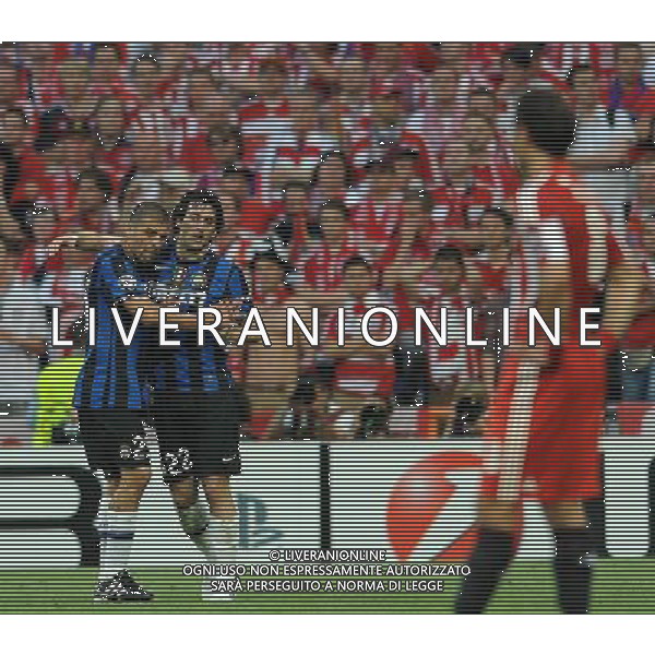 Champions League 2009/2010 Finale Madrid (Santiago Bernabeu) - 22.05.2010 FC Bayern Monaco- FC Inter Nella Foto:ESULTANZA DOPO IL GOL DI DIEGO MILITO CON SAMUEL WALTER /Ph.Vitez-Ag. Aldo Liverani