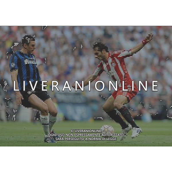 Champions League 2009/2010 Finale Madrid (Santiago Bernabeu) - 22.05.2010 FC Bayern Monaco- FC Inter Nella Foto:ALTINTOP-LUCIO /Ph.Vitez-Ag. Aldo Liverani