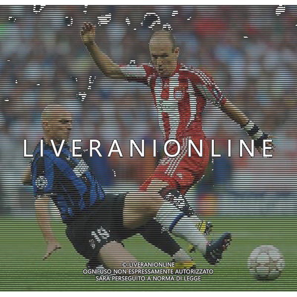 Champions League 2009/2010 Finale Madrid (Santiago Bernabeu) - 22.05.2010 FC Bayern Monaco- FC Inter Nella Foto:ROBBEN-CAMBIASSO ESTEBAN /Ph.Vitez-Ag. Aldo Liverani