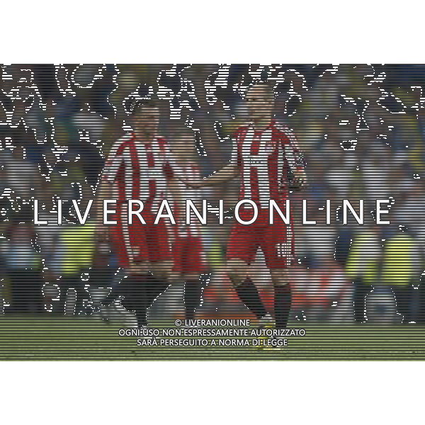 Bayern Munich\'s Arjen Robben (r) and Ivica Olic (l) during UEFA Champions League final. May 22, 2010. (ALTERPHOTOS/Alvaro Hernandez) /Agenzia Aldo Liverani Sas - ITALY ONLY - Bayern Monaco - FC Inter Finale Champions League 2009/2010 Madrid (Stadio Santiago Bernabeu)