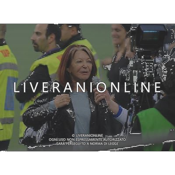 MILANO STADIO MEAZZA SI SANSIRO 23/05/2010 FESTEGGIAMENTI DEI GIOCATORI DELL\' INTER CON I TIFOSI PER LA CONQUISTA DELLA COPPA DELLA CHAMPIONS LEAGUE DOPO IL RIENTRO DA MADRID NELLA FOTO BEDY MORATTI ©ROMANO/AGENZIA ALDO LIVERANI SAS