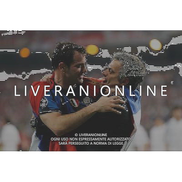 firo CALCIO SPORT Fu§ball Fussball 22.05.2010 Champions League Finale BAYERN MONACO INTER FC Bayern MŸnchen - Inter Mailand, 0:2 Champions League Sieger Inter Mailand nella foto dejan stankovic Jose Mourinho ph:firosportfoto/ALDO LIVERANI ITALY ONLY