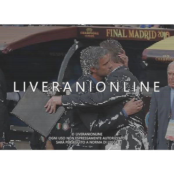 firo CALCIO SPORT Fu§ball Fussball 22.05.2010 Champions League Finale BAYERN MONACO INTER FC Bayern MŸnchen - Inter Mailand, 0:2 Champions League Sieger Inter Mailand nella foto JOSE MOURINHO e LOUIS VAN GAAL ph:firosportfoto/ALDO LIVERANI ITALY ONLY