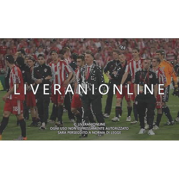 firo CALCIO SPORT Fu§ball Fussball 22.05.2010 Champions League Finale BAYERN MONACO INTER FC Bayern MŸnchen - Inter Mailand, 0:2 Champions League Sieger Inter Mailand nella foto delusione Louis van Gaal ph:firosportfoto/ALDO LIVERANI ITALY ONLY