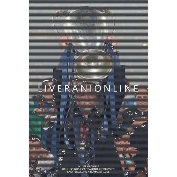 firo CALCIO SPORT Fu§ball Fussball 22.05.2010 Champions League Finale BAYERN MONACO INTER FC Bayern MŸnchen - Inter Mailand, 0:2 Champions League Sieger Inter Mailand nella foto Jose\' Mourinho ph:firosportfoto/ALDO LIVERANI ITALY ONLY
