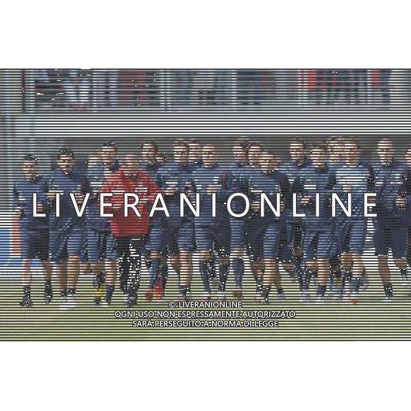 23-05-2010 Sestriere (TO) Allenamento Nazionale Pre Mondiale 2010 Nella foto: Gaudino preparatore atletico della nazionale e gruppo ©falzone/ALDO LIVERANI