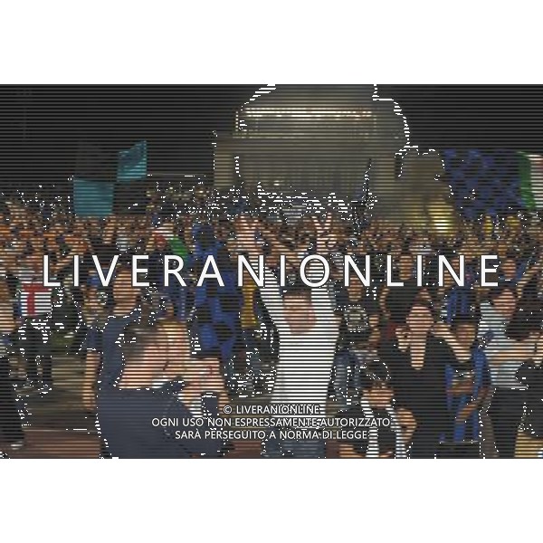 MILANO 22/5/2010 MAXISCHERMO ALL\' ARENA CIVICA PER SEGUIRE LA FINALE DI CHAMPIONS LEAGUE INTER-BAYER FOTO ROMANO/AG ALDO LIVERANI