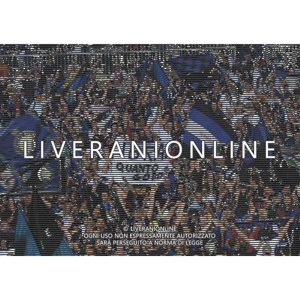 MILANO 22/5/2010 MAXISCHERMO ALL\' ARENA CIVICA PER SEGUIRE LA FINALE DI CHAMPIONS LEAGUE INTER-BAYER FOTO ROMANO/AG ALDO LIVERANI