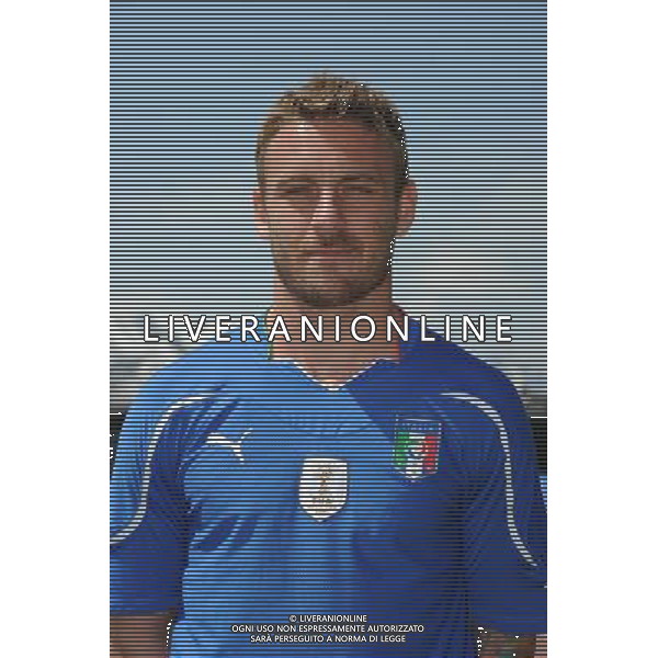 SESTRIERE ( TO) PRIMI PIANI NAZIONALE ITALIANA CALCIO. MONDIALI SUD AFRICA 2010 COPPA DEL MONDO NELLA FOTO: DANIELE DE ROSSI © UFFICIO STAMPA FIGC - AG. ALDO LIVERANI SAS