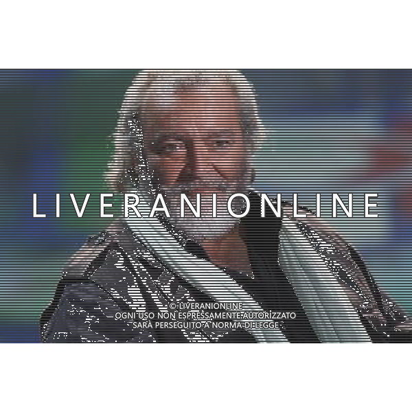 TRASMISSIONE TV: \' CHE TEMPO CHE FA\' - SPECIALE: \' IL GIOCO DEI MONDIALI\' nella foto: DIEGO ABATANTUONO © Antonio Sorano - Ag. Aldo Liverani sas
