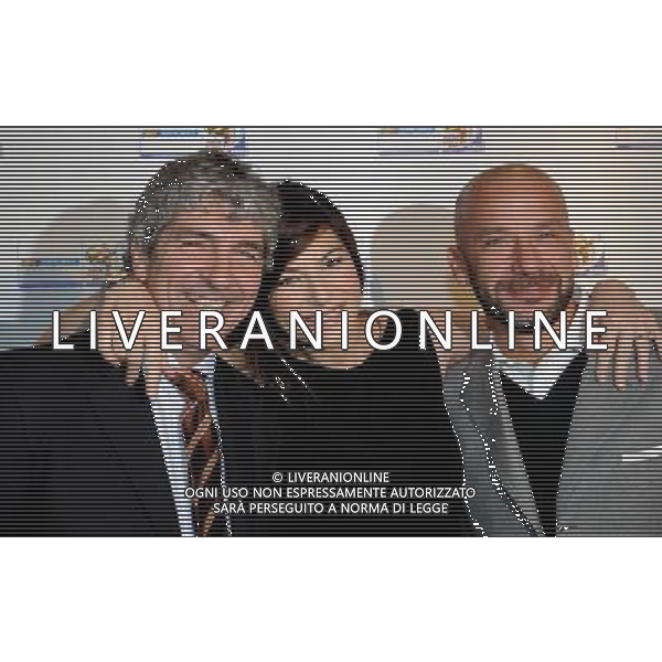 MILANO 27/5/2010 VIALE MONTENEGRO, 55 SKY PRESENTA LA SUA SQUADRA TELEVISIVA PER I MONDIALI DEL SUD AFRICA 2010 NELLA FOTO ILARIA D\' AMICO, PAOLO ROSSI E GIANLUCA VIALLI FOTO ROMANO/AG ALDO LIVERANI