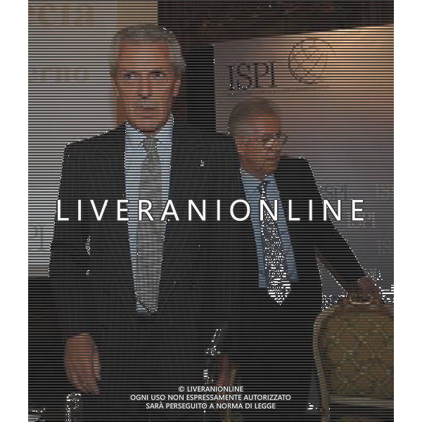 MILANO 27/5/2010 PALAZZO CLERICI VIA CLERICI, 5 TAVOLA ROTONDA \'DOPO LA GRECIA: L\' EUROPA ED IL GOVERNO DELLE CRISI\' NELLA FOTO MARCO TRONCHETTI PROVERA E MARIO MONTI FOTO ROMANO/AG ALDO LIVERANI