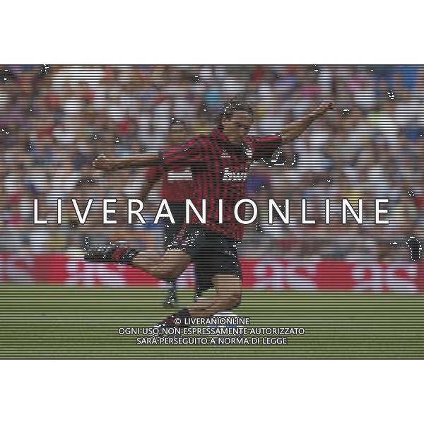 Madrid (30/05/10).- Estadio Santiago Bernabeu. Corazon Classic Match 2010 Real Madrid Veteranos 4- Milan Glorie 3 Photo: Alex Cid-Fuentes/ ALFAQUI ©AG . ALDO LIVERANI SAS ONLY ITALY