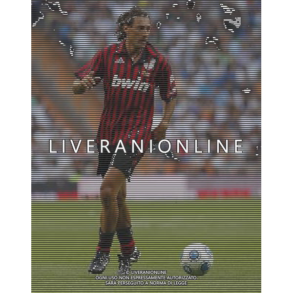 Madrid (30/05/10).- Estadio Santiago Bernabeu. Corazon Classic Match 2010 Real Madrid Veteranos 4- Milan Glorie 3 Photo: Alex Cid-Fuentes/ ALFAQUI ©AG . ALDO LIVERANI SAS ONLY ITALY