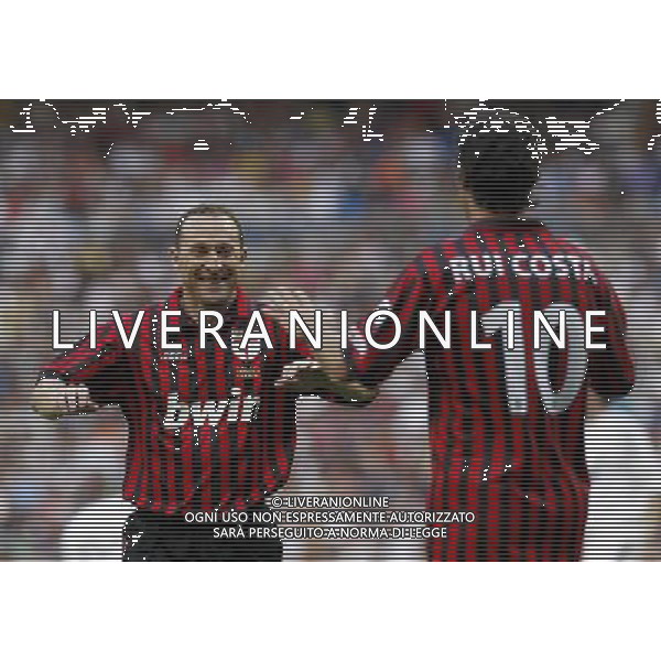 Madrid (30/05/10).- Estadio Santiago Bernabeu. Corazon Classic Match 2010 Real Madrid Veteranos 4- Milan Glorie 3 Jean Pierre Papin y Rui Costa. Photo: Alex Cid-Fuentes/ ALFAQUI ©AG . ALDO LIVERANI SAS ONLY ITALY