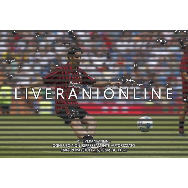 Madrid (30/05/10).- Estadio Santiago Bernabeu. Corazon Classic Match 2010 Real Madrid Veteranos 4- Milan Glorie 3 Rui Costa. Photo: Alex Cid-Fuentes/ ALFAQUI ©AG . ALDO LIVERANI SAS ONLY ITALY