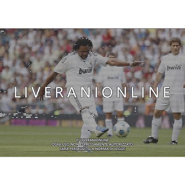 Madrid (30/05/10).- Estadio Santiago Bernabeu. Corazon Classic Match 2010 Real Madrid Veteranos 4- Milan Glorie 3 Christian Karembeu. Photo: Alex Cid-Fuentes/ ALFAQUI ©AG . ALDO LIVERANI SAS ONLY ITALY
