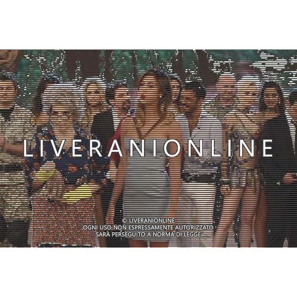 TRASMISSIONE TV: \' STIAMO TUTTI BENE\' nella foto: ROSALIA PORCARO - BELEN RODRIGUEZ foto Antonio Sorano - Ag. Aldo Liverani sas