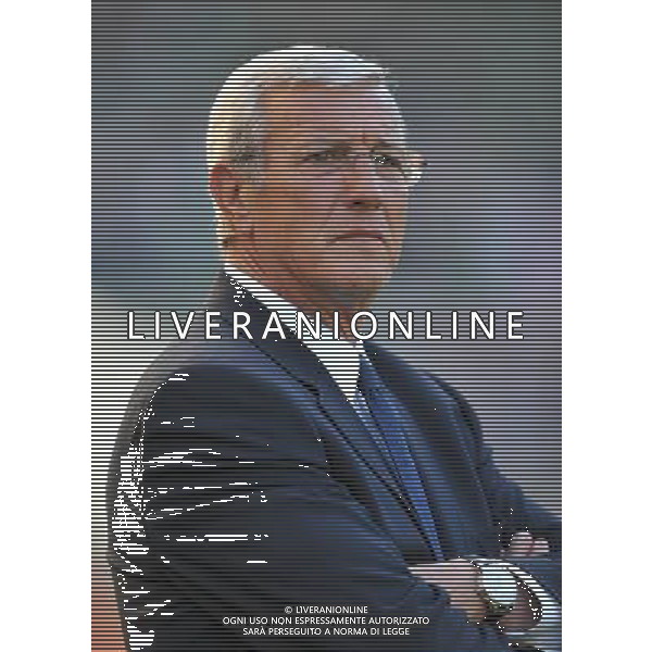 (100604) -- BRUSSELS, June 4, 2010 () -- Marcello Lippi, head coach of Italian national team watches the international friendly soccer match against Mexico in Brussels, capital of Belgium, June 3, 2010. Mexico won 2-1. (/Wu Wei)(wll) - Xinhua/Photoshot - Ag. Aldo Liverani sas ITALY ONLY ALLENATORE NAZIONALE ITALIA CALCIO AMICHEVOLE CALCIO ITALIA vs MESSICO A BRUXELLES