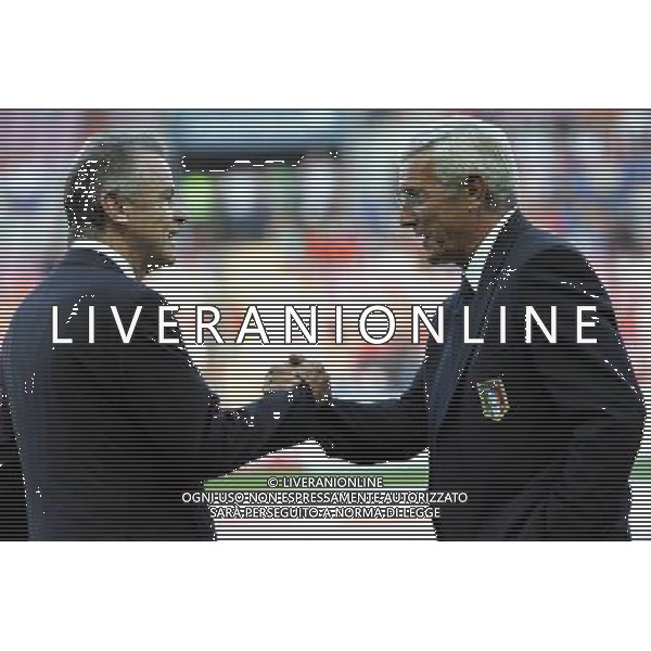 Svizzera - Italia Amichevole Nazionale Pre-mondiale a Ginevra 05/06/2010 nella foto marcello lippi e hitzfeld ottmar ©Luzzani/Agenzia Aldo Liverani Sas