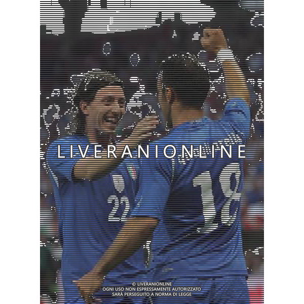 Svizzera - Italia Amichevole Nazionale Pre-mondiale a Ginevra 05/06/2010 nella foto esultanza dopo il gol di fabio quagliarella con riccardo montolivo ©Luzzani/Agenzia Aldo Liverani Sas