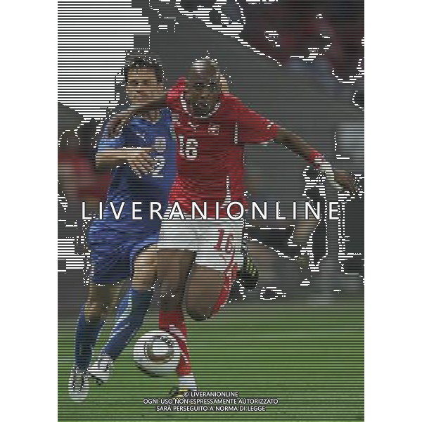 Svizzera - Italia Amichevole Nazionale Pre-mondiale a Ginevra 05/06/2010 nella foto fernandes e maggio christian ©Luzzani/Agenzia Aldo Liverani Sas