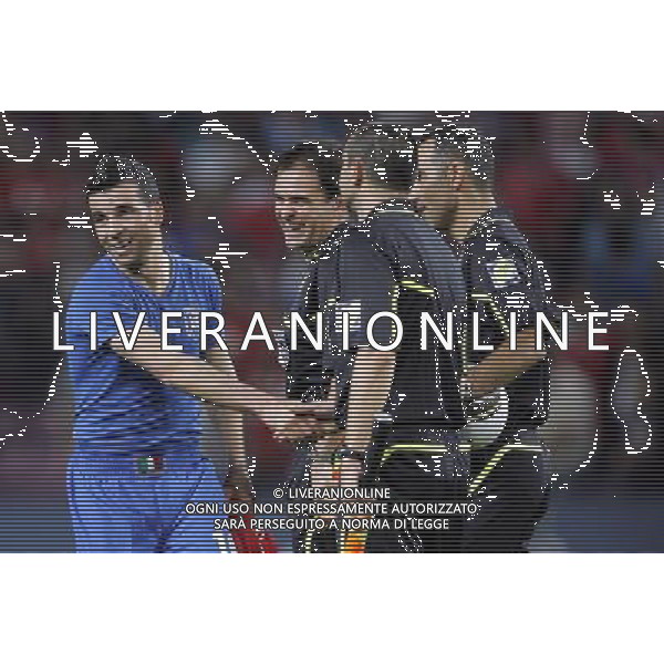 Svizzera - Italia Amichevole Nazionale Pre-mondiale a Ginevra 05/06/2010 nella foto antonio di natale con l\'arbitro a fine gara ©Luzzani/Agenzia Aldo Liverani Sas