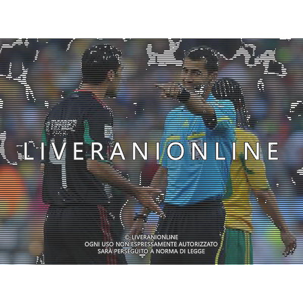 Fifa World Cup Sud Africa 2010 Match #1 Johannesburg (Soccer City Stadium) - 11.06.2010 Sud Africa-Messico Nella Foto:irmatov-marquez /Ph.Vitez-Ag. Aldo Liverani