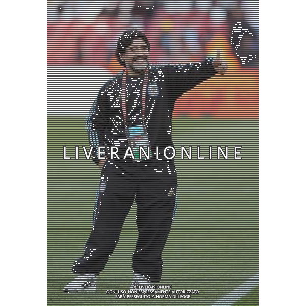 12.06.2010 Fussball, CALCIO WM 2010 Sudafrika, Weltmeisterschaft, 2010 FIFA WORLD CUP SOUTH AFRICA, Spiel 03, Match 03, ARG - NGA, Argentinia - Nigeria, Argentinien - Nigerien, nella foto Trainer Diego MARADONA ph firo/ AG ALDO LIVERANI SAS ITALY ONLY