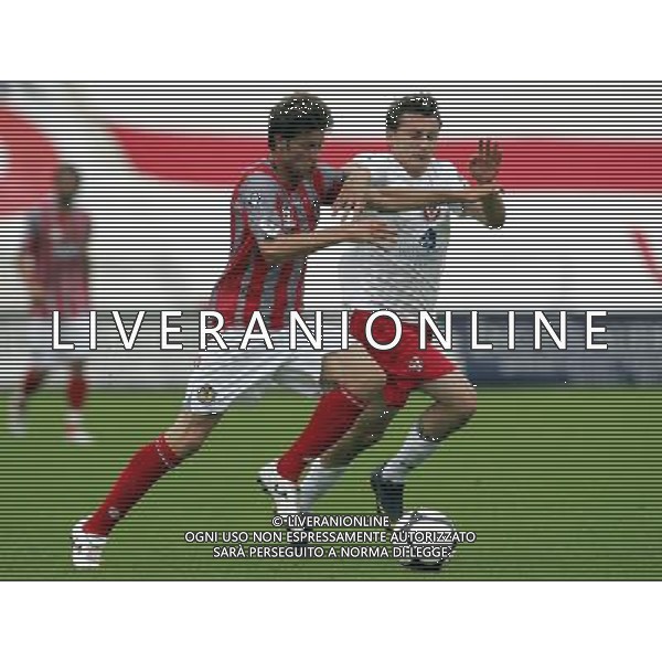 Varese 13-06-2010 Campionato Lega Pro 1 divisione ritorno finale play off varese-cremonese nella foto riccardo musetti e daniele corti ph marco luzzani/ag aldo liverani s.a.s.