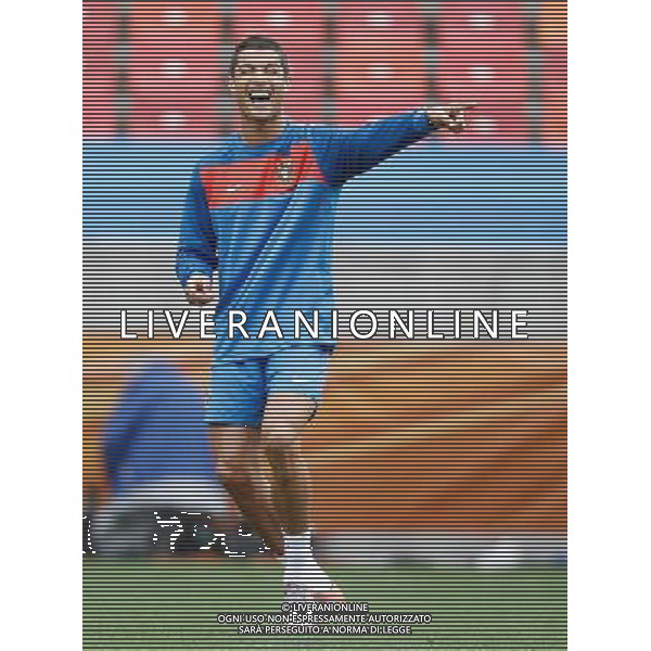 (100614) -- PORT ELIZABETH, June 14, 2010 () -- Portugal\'s national soccer team player Cristiano Ronaldo reacts during a training session at Nelson Mandela Bay Stadium in Port Elizabeth, South Africa, June 14, 2010. Portugal plays in Group G of the 2010 World Cup and will face Ivory Coast on June 15.(/Liao Yujie)(dx) ©Photoshop/Agenzia Aldo Liverani Sas - ITALY ONLY: ALLENAMENTO DELLA NAZIONALE DEL PORTOGALLO FIFA WORLD CUP CAMPIONATI MONDIALI SUD AFRICA 2010