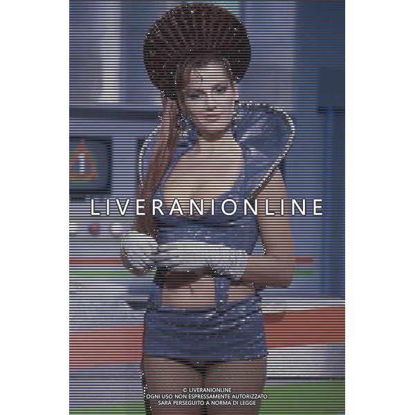 Tini Cansino showgirl anni \'80 NELLA FOTO NELLA TRASMISSIONE \'DRIVE IN\' ph archivio ag ALDO LIVERANI SAS