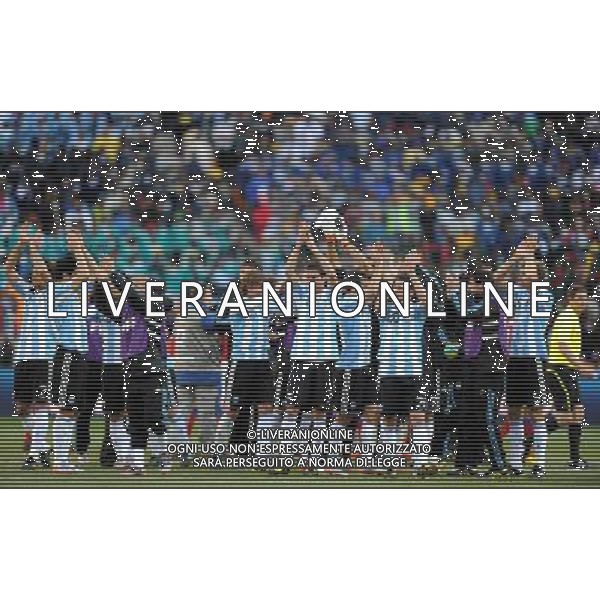 (100617) -- JOHANNESBURG, June 17, 2010 -- Argentina\'s players celebrate their victory over South Korea during a 2010 World Cup Group B match at the Soccer City stadium in Soweto, suburban Johannesburg, South Africa, on June 17, 2010. Argentina beat South Korea 4-1. Wang Yuguo) (zc) ©Photoshot/Agenzia Aldo Liverani Sas - ITALY ONLY - ARGENTINA - COREA DEL SUD FIFA WORLD CUP CAMPIONATI MONDIALI SUD AFRICA 2010