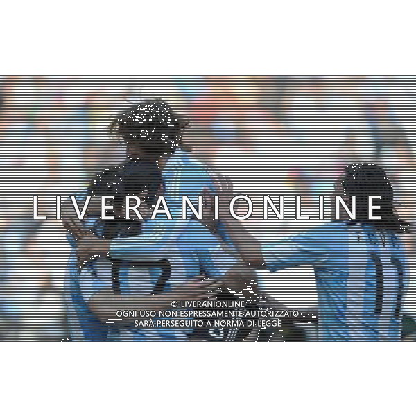 (100617) -- JOHANNESBURG, June 17, 2010 -- Argentina\'s players celebrate scoring during a 2010 World Cup Group B match between Argentina and South Korea at the Soccer City stadium in Soweto, suburban Johannesburg, South Africa, on June 17, 2010. Wang Yuguo) (zc) ©Photoshot/Agenzia Aldo Liverani Sas - ITALY ONLY - ARGENTINA - COREA DEL SUD FIFA WORLD CUP CAMPIONATI MONDIALI SUD AFRICA 2010