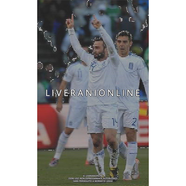 (100617) -- BLOEMFONTEIN, June 17, 2010 -- Greece\'s Dimitrios Salpingidis (Front) celebrates scoring during a 2010 World Cup Group B match between Greece and Nigeria at the Free State Stadium in Bloemfontein, South Africa, on June 17, 2010. Xu Suhui) (zc) ©Photoshot/Agenzia Aldo Liverani Sas - ITALY ONLY - GRECIA - NIGERIA FIFA WORLD CUP CAMPIONATI MONDIALI SUD AFRICA 2010