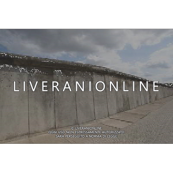 BERLINO 18/06/2010 NELLA FOTO IL MURO DI BERLINO FOT. PIOTR KUCZA/NEWSPIX.PL-AG ALDO LIVERANI ONLY ITALY