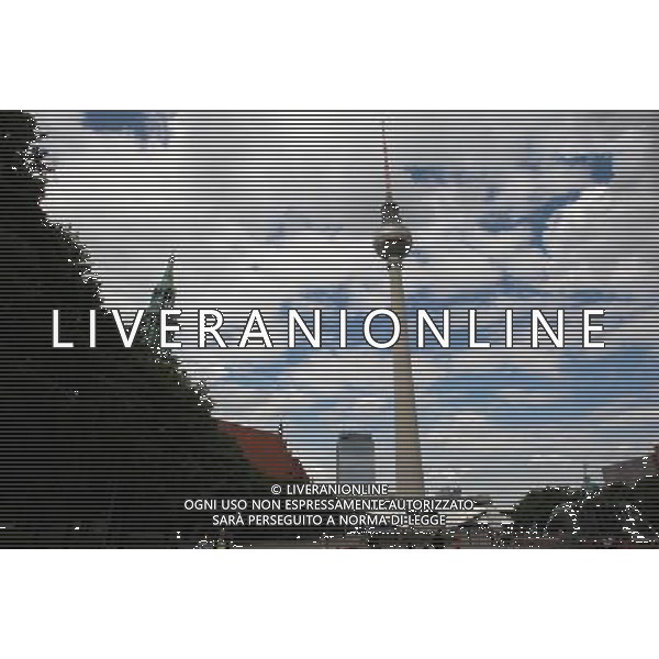 BERLINO 18/06/2010 NELLA FOTO TOWER TELEVISION FOT. PIOTR KUCZA/NEWSPIX.PL-AG ALDO LIVERANI ONLY ITALY