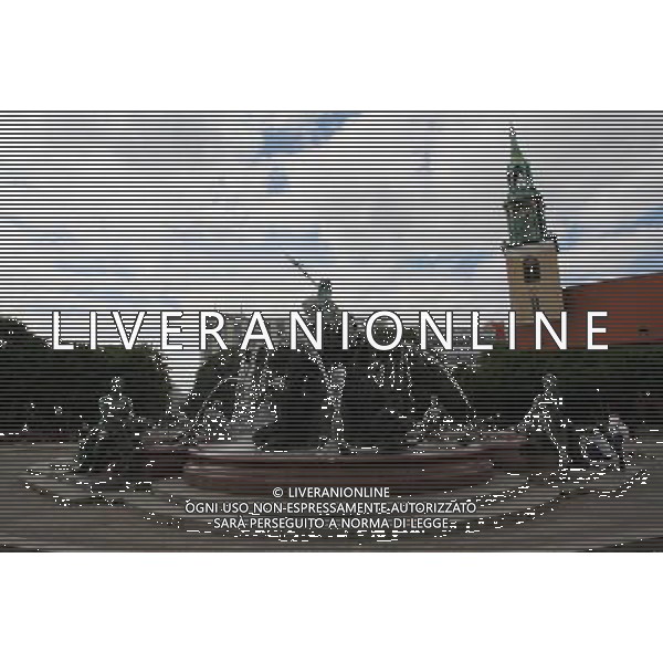 BERLINO 18/06/2010 NELLA FOTO NEPTUNE FOUNTAIN FOT. PIOTR KUCZA/NEWSPIX.PL-AG ALDO LIVERANI ONLY ITALY