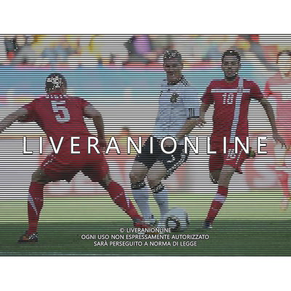 calcio 18.06.2010 fifa world cup 2010 germania serbia 2010 FIFA WORLD CUP SOUTH AFRICA, girone d Match 21, GER-SRB, Germany-Serbia, Deutschland-Serbien, nella foto Bastian Schweinsteiger ph firo/ag aldo liverani sas only italy 
