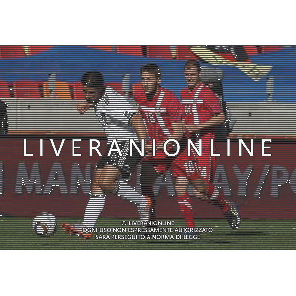 calcio 18.06.2010 fifa world cup 2010 germania serbia 2010 FIFA WORLD CUP SOUTH AFRICA, girone d Match 21, GER-SRB, Germany-Serbia, Deutschland-Serbien, nella foto KHEDIRA - NINKOVIC ph firo/ag aldo liverani sas only italy 