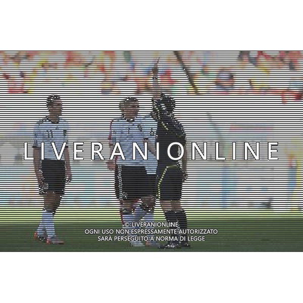 calcio 18.06.2010 fifa world cup 2010 germania serbia 2010 FIFA WORLD CUP SOUTH AFRICA, girone d Match 21, GER-SRB, Germany-Serbia, Deutschland-Serbien, nella foto l\'espulsione di klose ph FIRO/ag aldo liverani sas only italy 